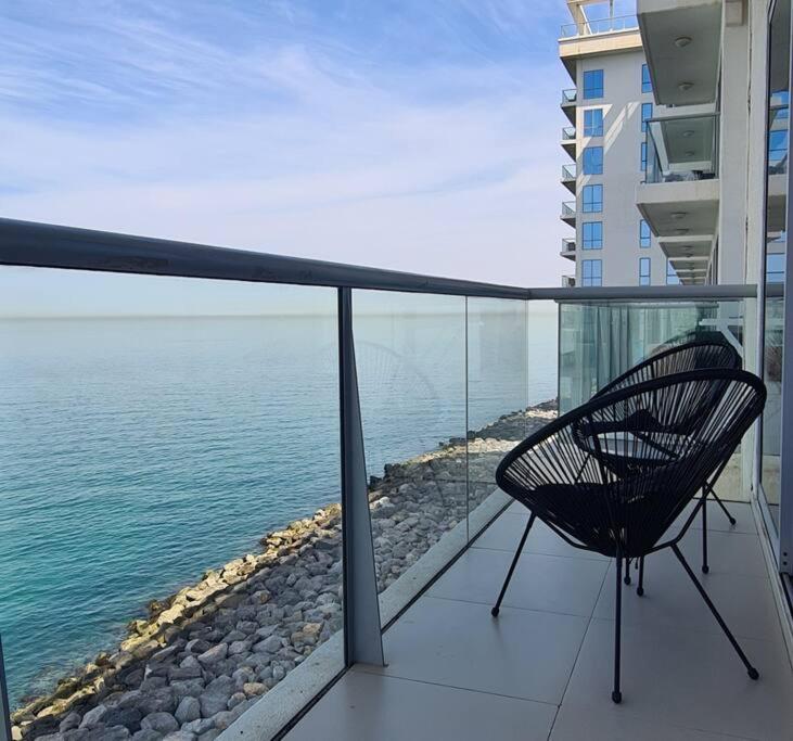 A Perfect Escape - Sea Facing Apartment Ras al-Khaimah Ngoại thất bức ảnh